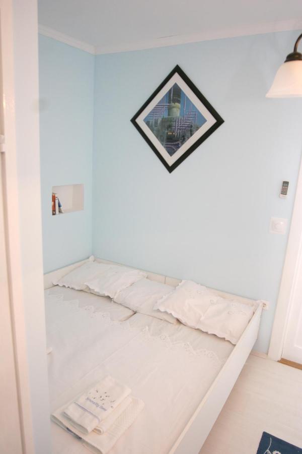 Big Blue Old Town Centre Apartment ดูบรอฟนิก ภายนอก รูปภาพ